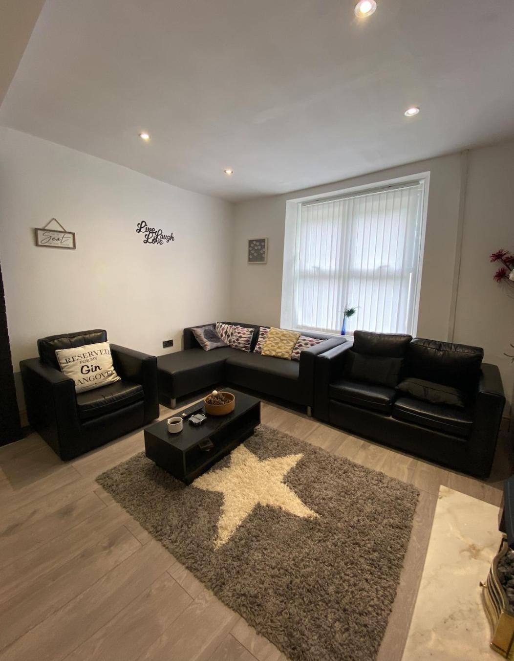 Brynhyfryd Cottage Aberaman Экстерьер фото